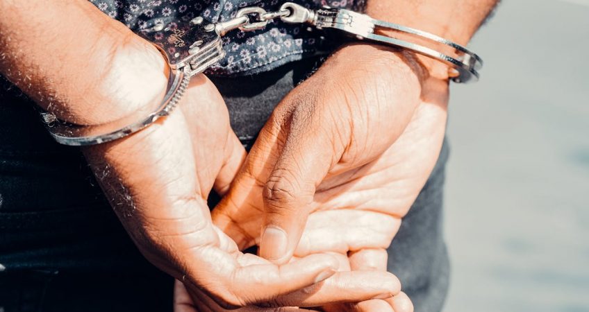 California felony vs. misdemeanor legal differences, penalties, and classifications.