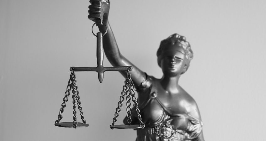 DUI lawyer explaining the benefits of wet reckless plea bargain compared to DUI in California