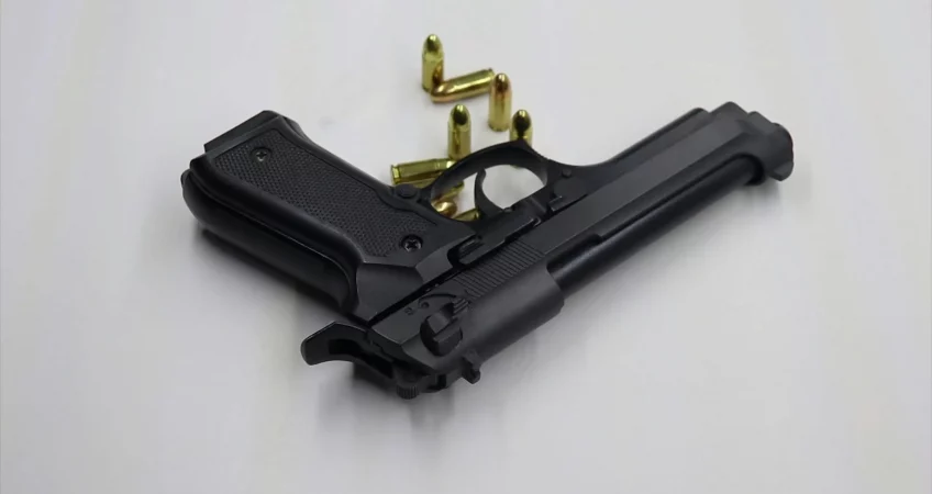 Los Angeles criminal defense attorney explaining how to beat a gun charge in California firearm cases